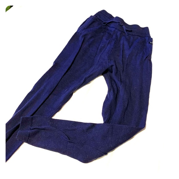 Gymshark sweater joggers - Picture 1 of 7